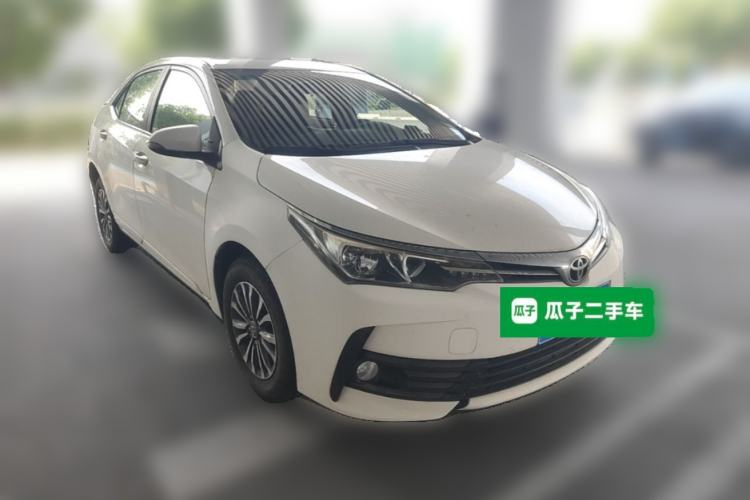 Used Toyota Corolla 2017 Revised Version 1.2T S-CVT GL-i Front Right 45 Deg