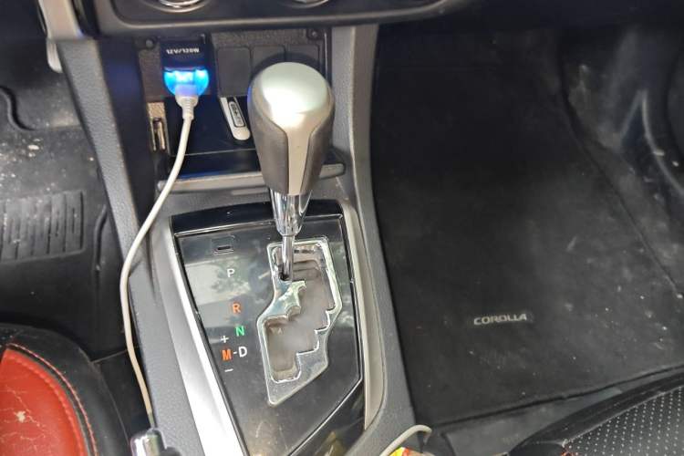 Used Toyota Corolla 2017 Revised Version 1.2T S-CVT GL Gear Lever