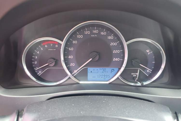 Used Toyota Corolla 2017 Revised Version 1.2T S-CVT GL Instrument Cluster
