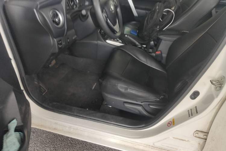 Used Toyota Corolla 2017 Revised Version 1.2T S-CVT GL-i Left Front Seat