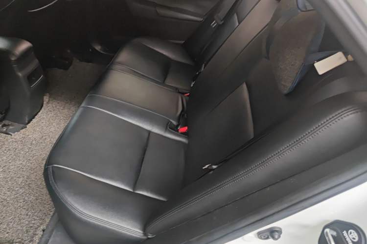 Used Toyota Corolla 2017 1.2T CVT GL-i Left Rear Seat