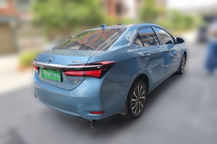 Used Toyota Corolla 2017 Revised Dual-Engine 1.8L E-CVT Leading Edition Rear Right 45 Deg