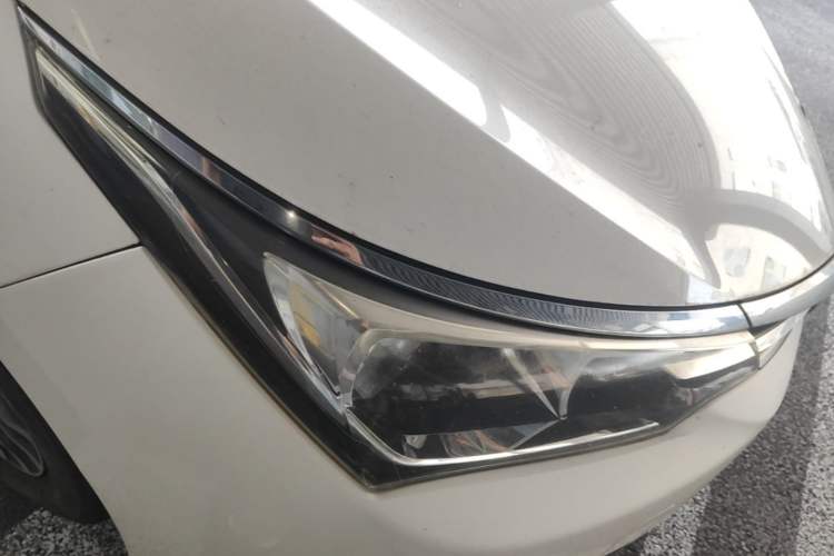 Used Toyota Corolla 2017 Revised Version 1.2T S-CVT GL-i Right Front Headlight
