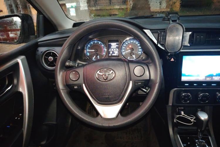 Used Toyota Corolla 2017 Revised Version 1.2T S-CVT GL-i Steering Wheel