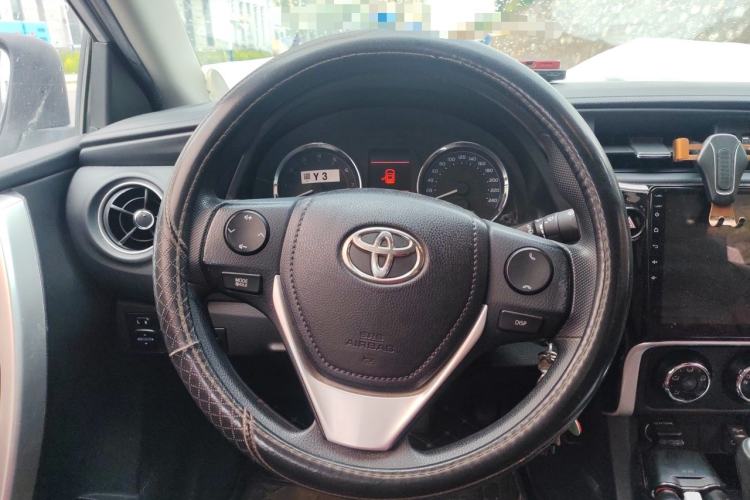 Used Toyota Corolla 2017 Revised Version 1.2T S-CVT GL-i Steering Wheel
