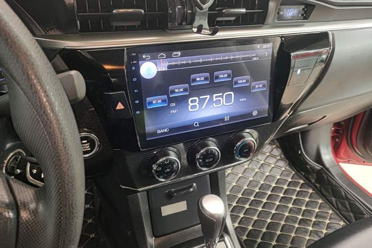 Used Toyota Corolla 2017 1.2T CVT GL-i Audio And AC Panel