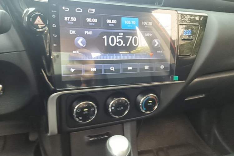 Used Toyota Corolla 2017 Revised Version 1.2T S-CVT GL Audio And AC Panel