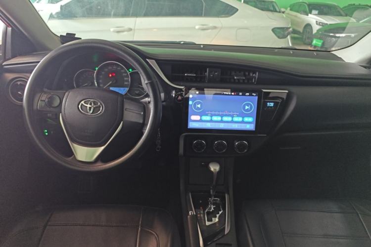 Used Toyota Corolla 2017 Revised Version 1.2T S-CVT GL Center Console