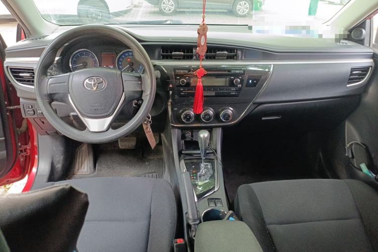 Used Toyota Corolla 2017 1.2T CVT GL-i Center Console