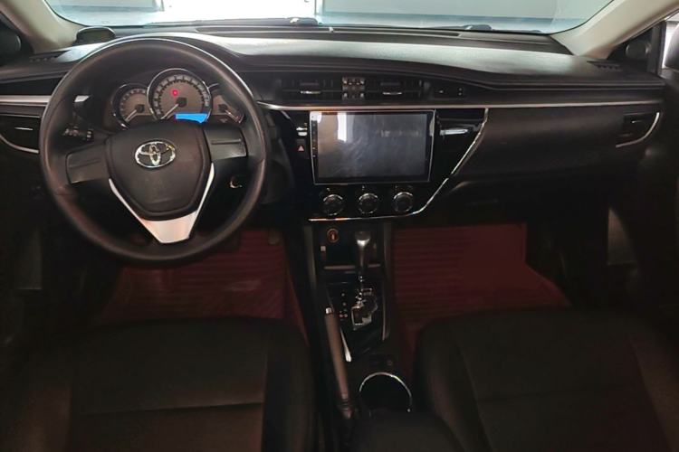 Used Toyota Corolla 2017 1.2T CVT GL Center Console