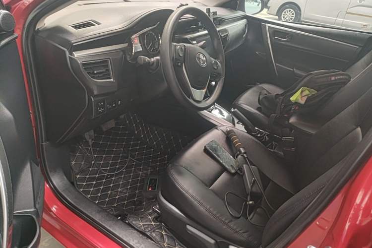Used Toyota Corolla 2017 1.2T CVT GL-i Driver Seat