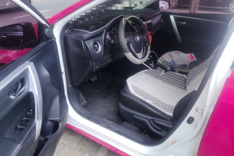 Used Toyota Corolla 2017 Revised Dual-Engine 1.8L E-CVT Elite Edition Driver Seat