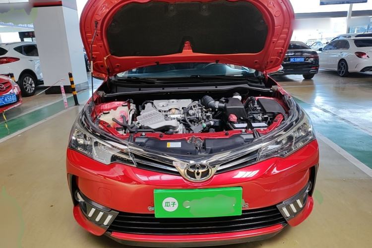 Used Toyota Corolla 2017 Revised Version 1.2T S-CVT GL-i Engine Bay