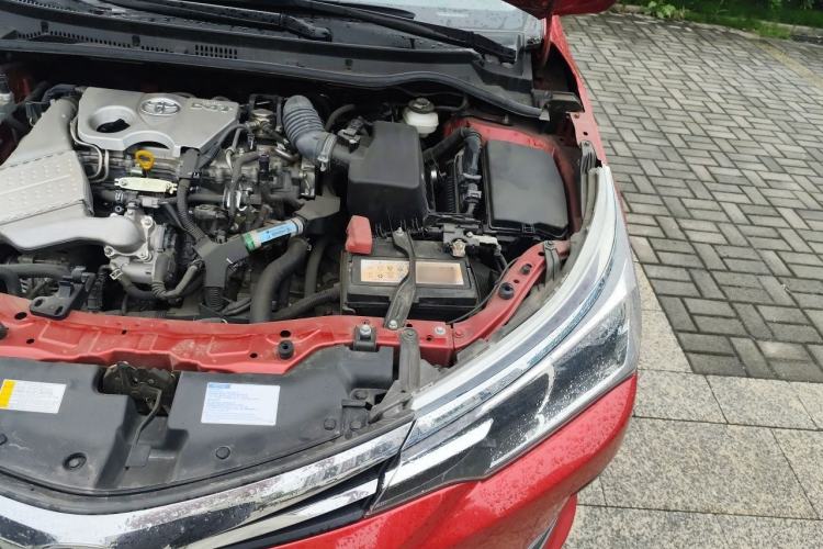 Used Toyota Corolla 2017 Revised Version 1.2T S-CVT GL-i Engine Bay Left