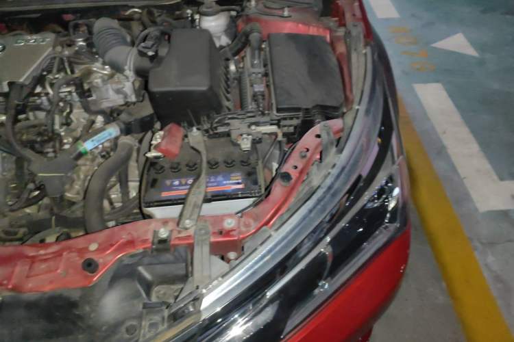 Used Toyota Corolla 2017 Revised Version 1.2T S-CVT GL-i Engine Bay Left