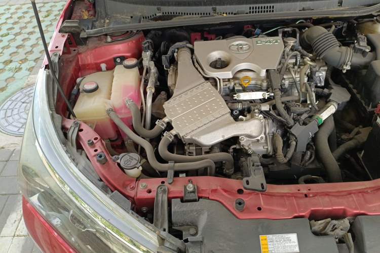 Used Toyota Corolla 2017 1.2T CVT GL-i Engine Bay Right