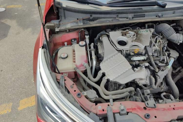 Used Toyota Corolla 2017 Revised Version 1.2T S-CVT GL-i Engine Bay Right