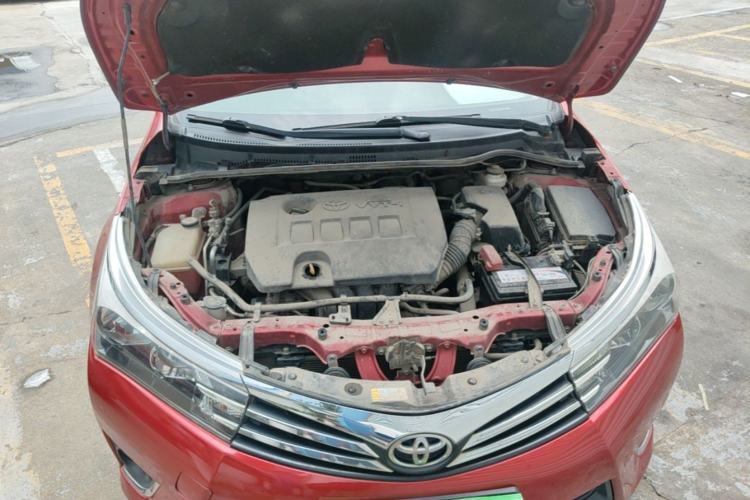 Used Toyota Corolla 2017 Revised Version 1.6L Manual GL Engine Bay