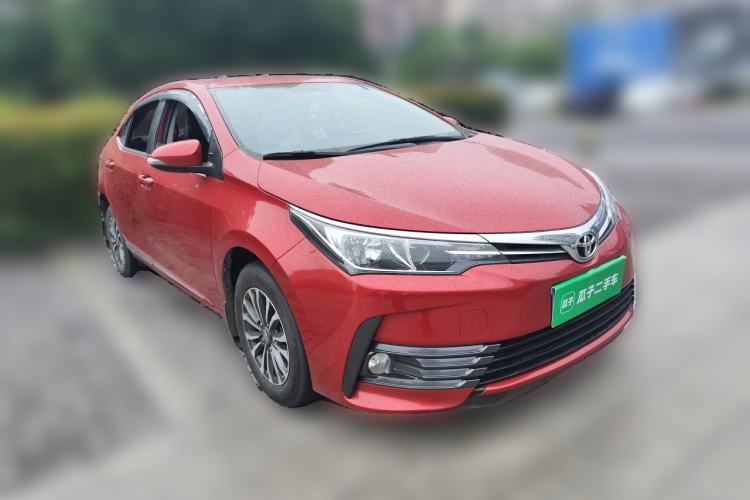 Used Toyota Corolla 2017 Revised Version 1.2T S-CVT GL-i Front Right 45 Deg