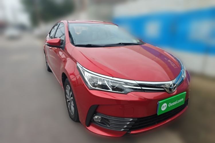 Used Toyota Corolla 2017 Revised Version 1.2T S-CVT GL-i Front Right 45 Deg