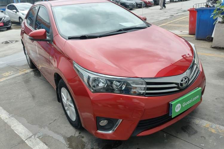 Used Toyota Corolla 2017 Revised Version 1.6L Manual GL Front Right 45 Deg