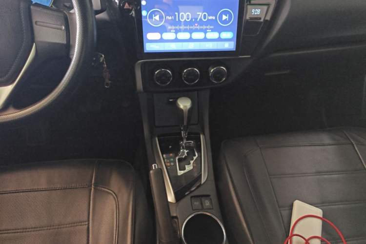 Used Toyota Corolla 2017 Revised Version 1.2T S-CVT GL Gear Lever