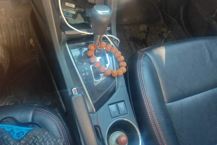 Used Toyota Corolla 2017 1.2T CVT GL-i Gear Lever
