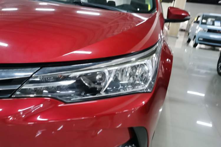 Used Toyota Corolla 2017 Revised Version 1.2T S-CVT GL-i Left Front Headlight