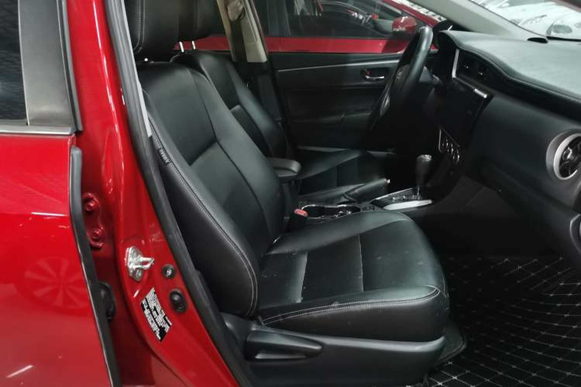 Used Toyota Corolla 2017 Revised Version 1.2T S-CVT GL-i Right Front Seat