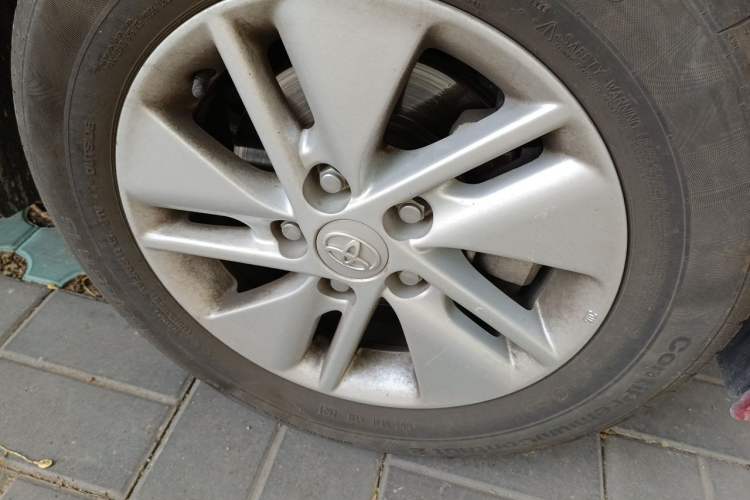 Used Toyota Corolla 2017 1.2T CVT GL-i Right Front Wheel Hub