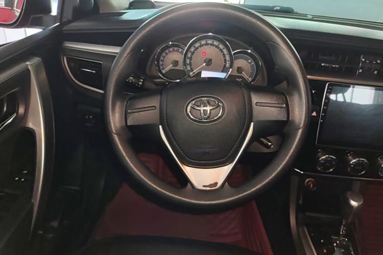 Used Toyota Corolla 2017 1.2T CVT GL Steering Wheel