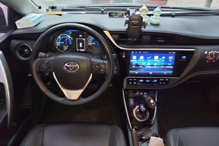 Used Toyota Corolla 2017 Revised Dual-Engine 1.8L E-CVT Elite Edition Steering Wheel
