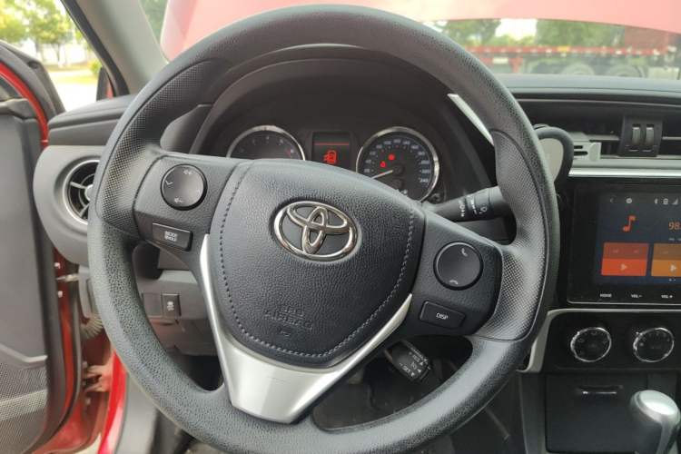 Used Toyota Corolla 2017 Revised Version 1.2T S-CVT GL-i Steering Wheel