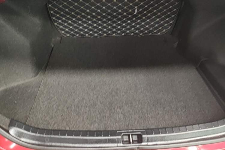 Used Toyota Corolla 2017 1.2T CVT GL-i Trunk