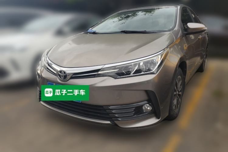 Used Toyota Corolla 2017 Revised Version 1.2T S-CVT GL Guazi used car, China used car export, Used car for sale, Used cars, Cheapest cars for sale