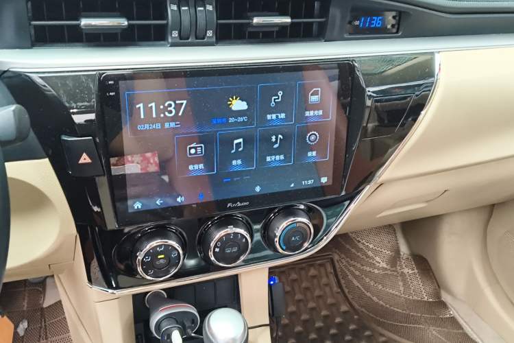 Used Toyota Corolla 2017 1.6L CVT GL Audio And AC Panel