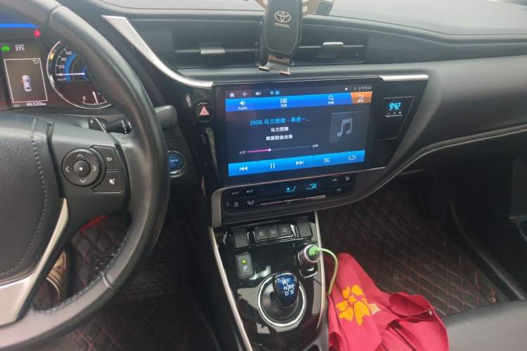 Used Toyota Corolla 2017 Revised Dual-Engine 1.8L E-CVT Elite Edition Audio And AC Panel