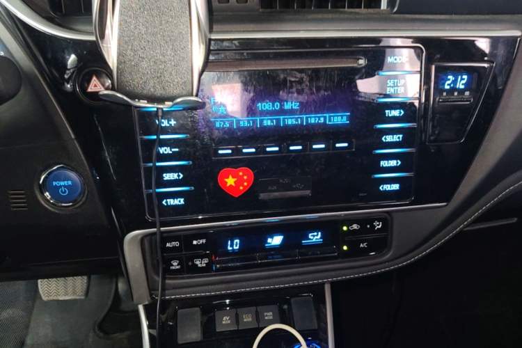 Used Toyota Corolla 2017 Revised Dual-Engine 1.8L E-CVT Leading Edition Audio And AC Panel