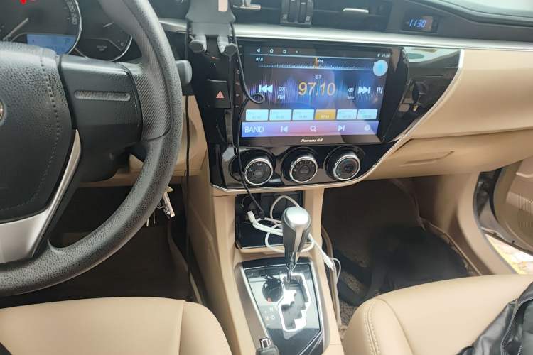 Used Toyota Corolla 2017 1.2T CVT GL Audio And AC Panel