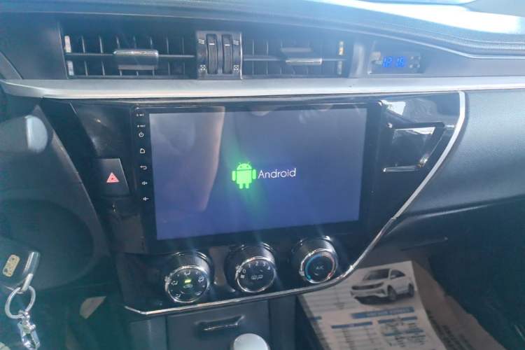 Used Toyota Corolla 2017 Revised Version 1.6L S-CVT GL Audio And AC Panel