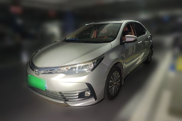 Used Toyota Corolla 2017 Revised Version 1.2T S-CVT GL-i Guazi used car, China used car export, Used car for sale, Used cars, Cheapest cars for sale