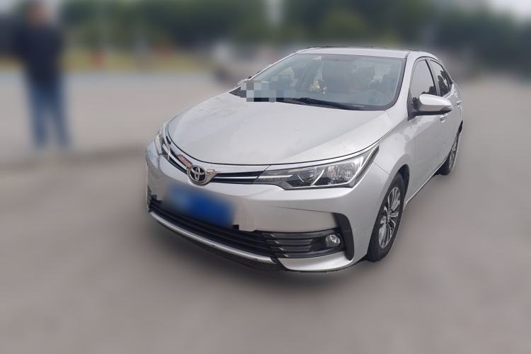 Used Toyota Corolla 2017 Revised Version 1.2T S-CVT GL Guazi used car, China used car export, Used car for sale, Used cars, Cheapest cars for sale