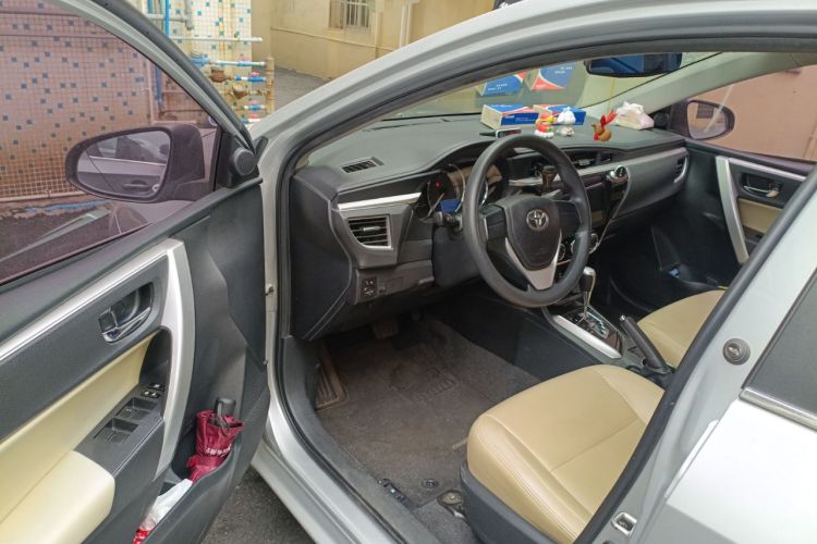 Used Toyota Corolla 2017 Revised Version 1.6L S-CVT GL Driver Seat