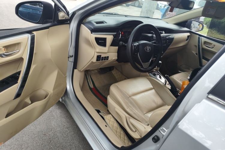 Used Toyota Corolla 2017 1.2T CVT GL-i Leather Edition Driver Seat