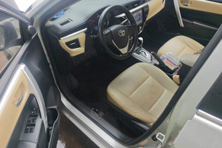 Used Toyota Corolla 2017 Revised Version 1.6L S-CVT GL Driver Seat