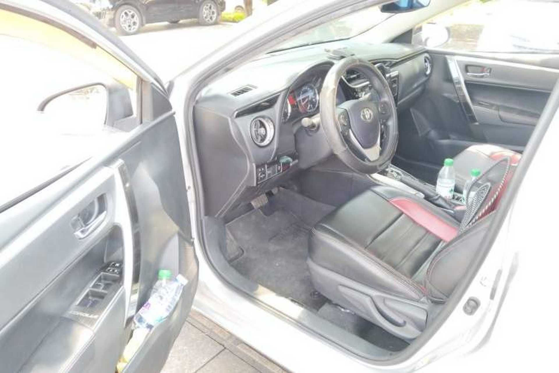 Used Toyota Corolla 2017 Revised Version 1.2T S-CVT GL-i Driver Seat