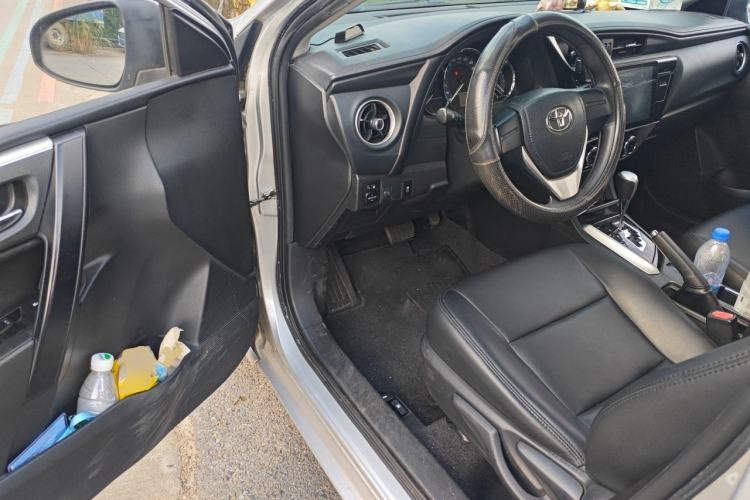 Used Toyota Corolla 2017 Revised Version 1.2T S-CVT GL Driver Seat