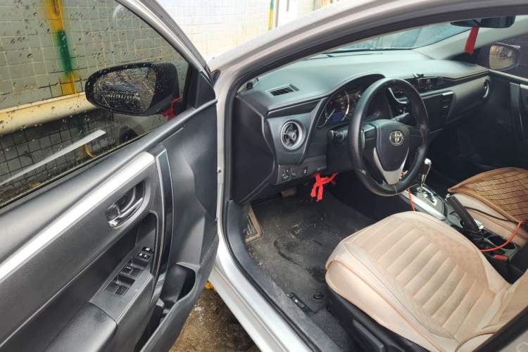 Used Toyota Corolla 2017 Revised Version 1.2T S-CVT GL Driver Seat