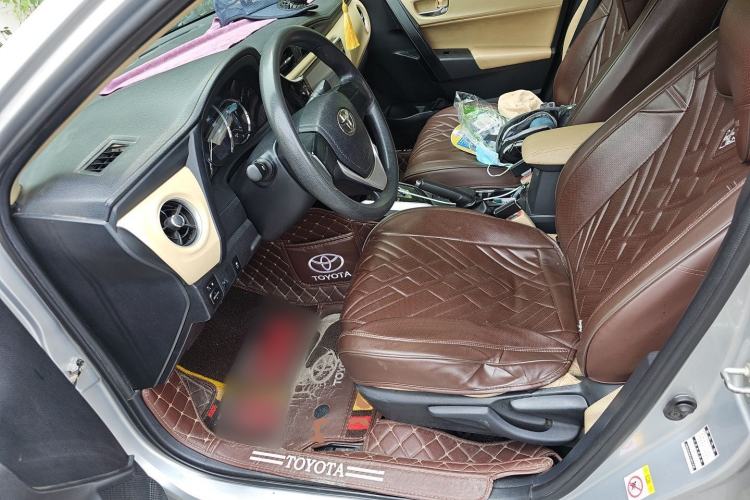 Used Toyota Corolla 2017 Revised Version 1.2T S-CVT GL Driver Seat