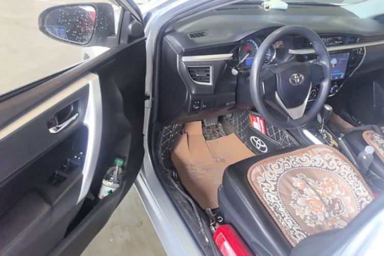 Used Toyota Corolla 2017 Revised Version 1.6L S-CVT GL Driver Seat